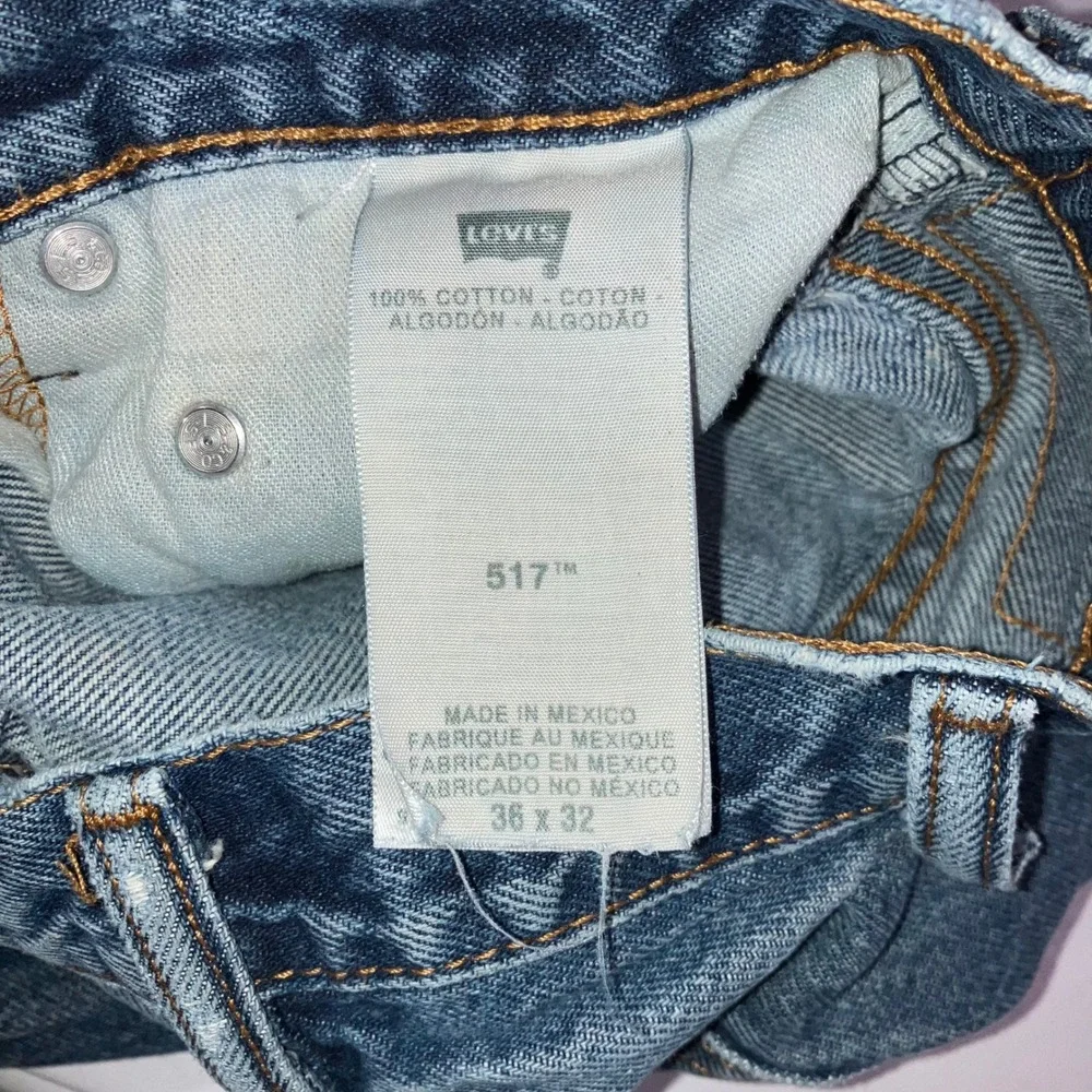 Vtg Levi's 517 Bootcut Jeans Mens 36x32 Blue Distressed Thrashed Punk Grunge Y2K